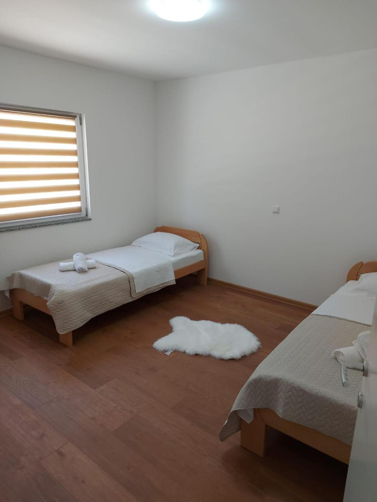Apartmani Franciska Jajce Buitenkant foto